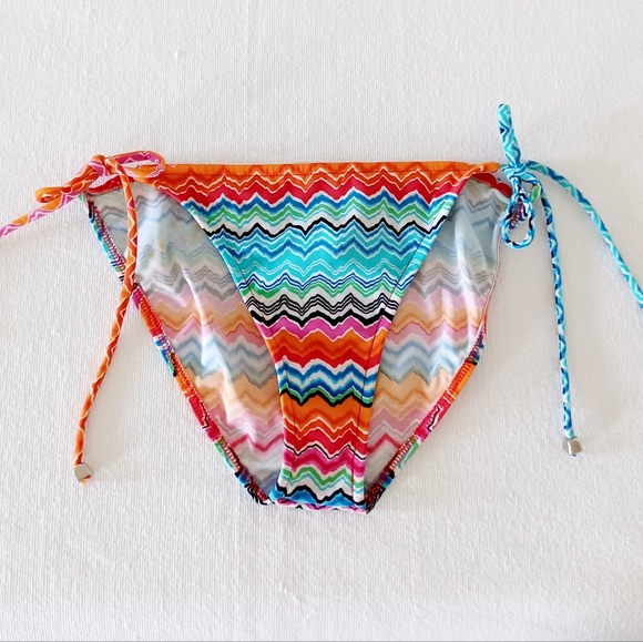 VENUS Bikini Set, size C/M - Picture 8 of 14